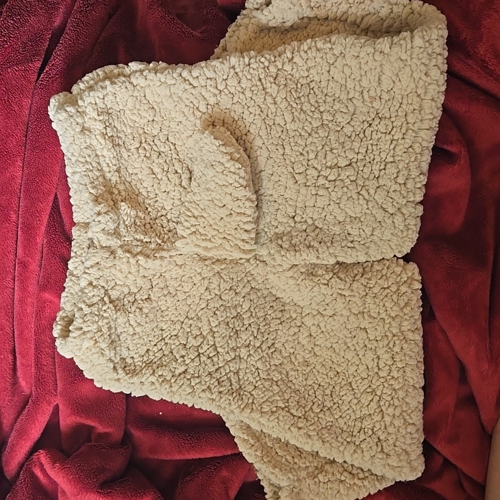 Cream Sheep Kids Costume 18m and 2T - Picture 4 of 7